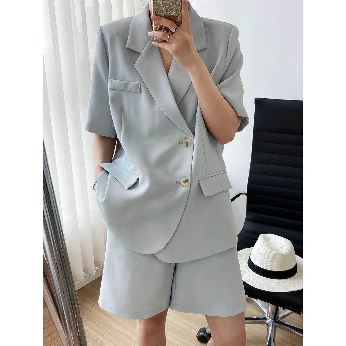 Wholesale Customized Women Summer Thin Short Sleeve Blazer vs Short Trousers Set Casual Loose Suit Two Piece  Set