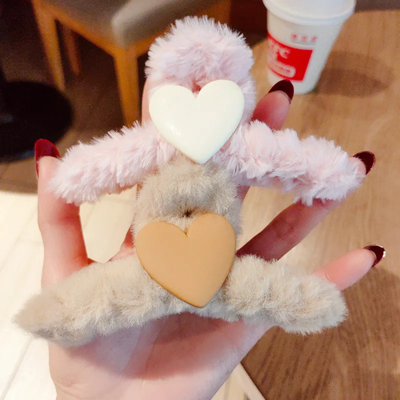 Manufacturer Wholesale Plush Hair Claw Clip Large Size Shark Clips Hair Claw For Women