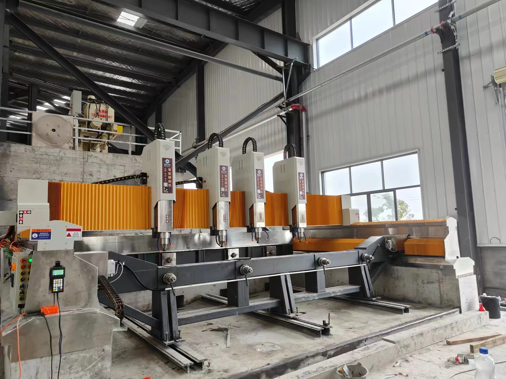2025 High Quality Six heads column engraving machine Cylinder stone engraving machine for building materials