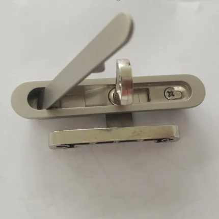 concealed single point lock for inner open window