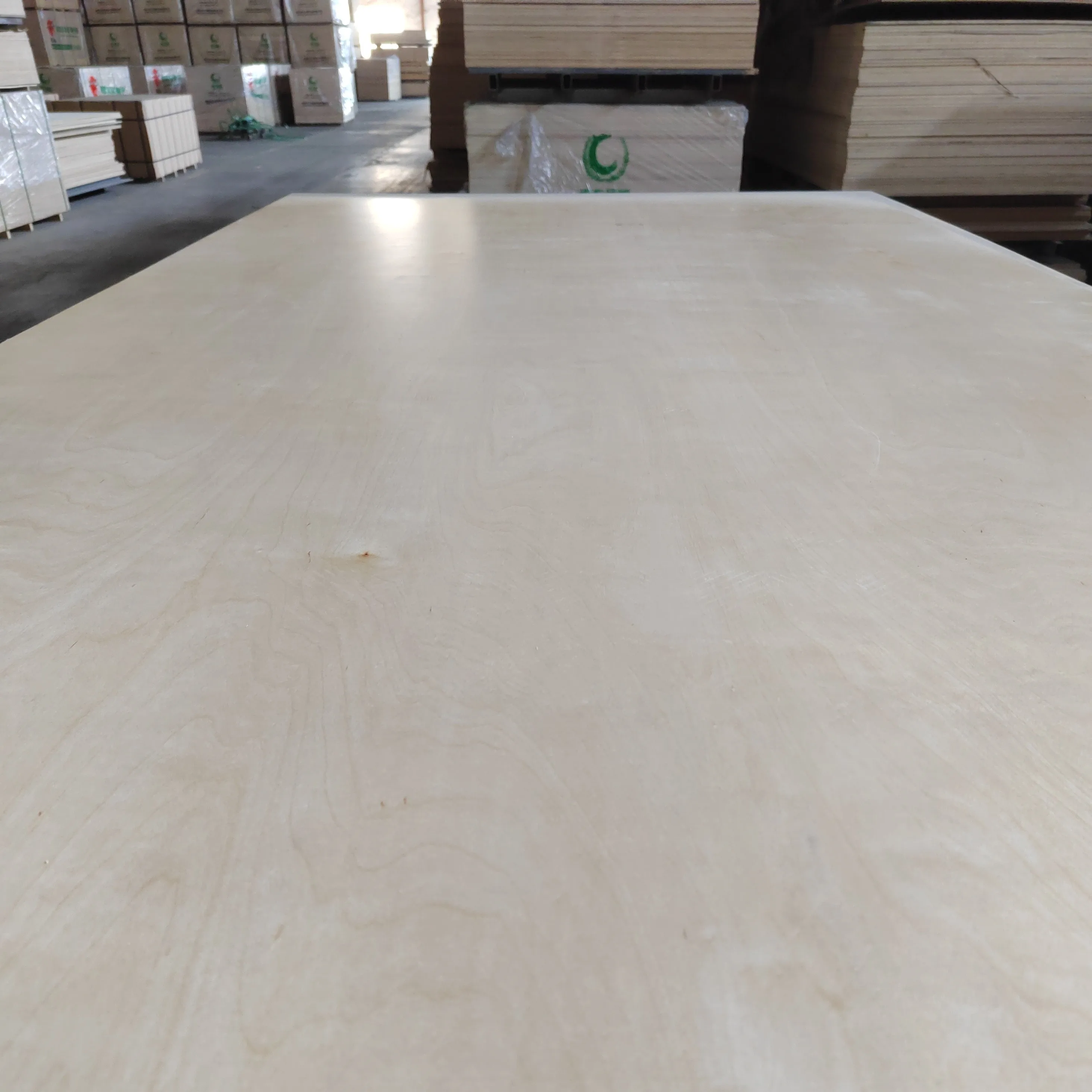 high grade UV coated full birch plywood for cabinet / birch plywood for laser cutting