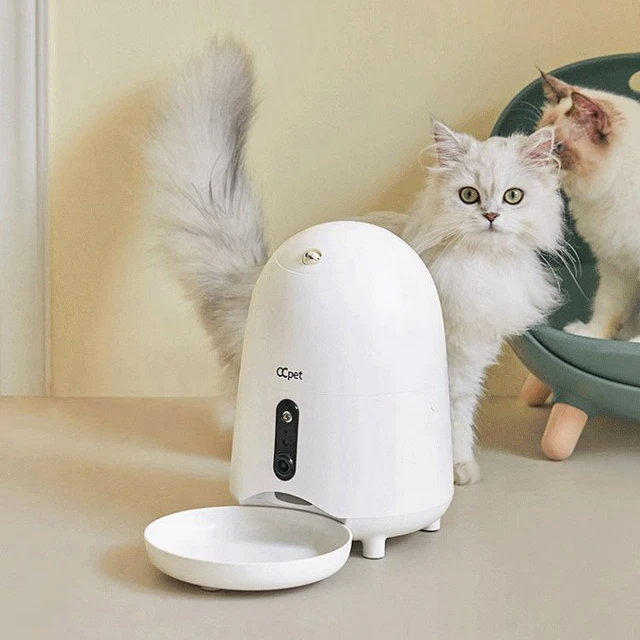 
WiFi connected Smart Automatic Pet Feeder with Voices Records 