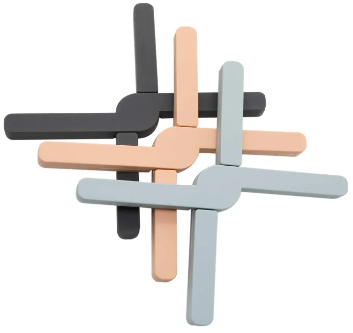 X Shape Creative Folding Insulation Pad Household Kitchen Pot Cups and Dishes Heat Resistant Silicone Antiskid Dining Table Mat