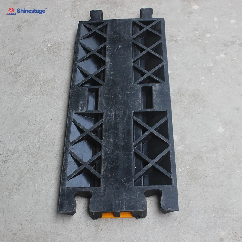 PVC Rubber Mat Cable Cover Speed Humps Road Bump Cable Protector Cable Wire Cord Ramp