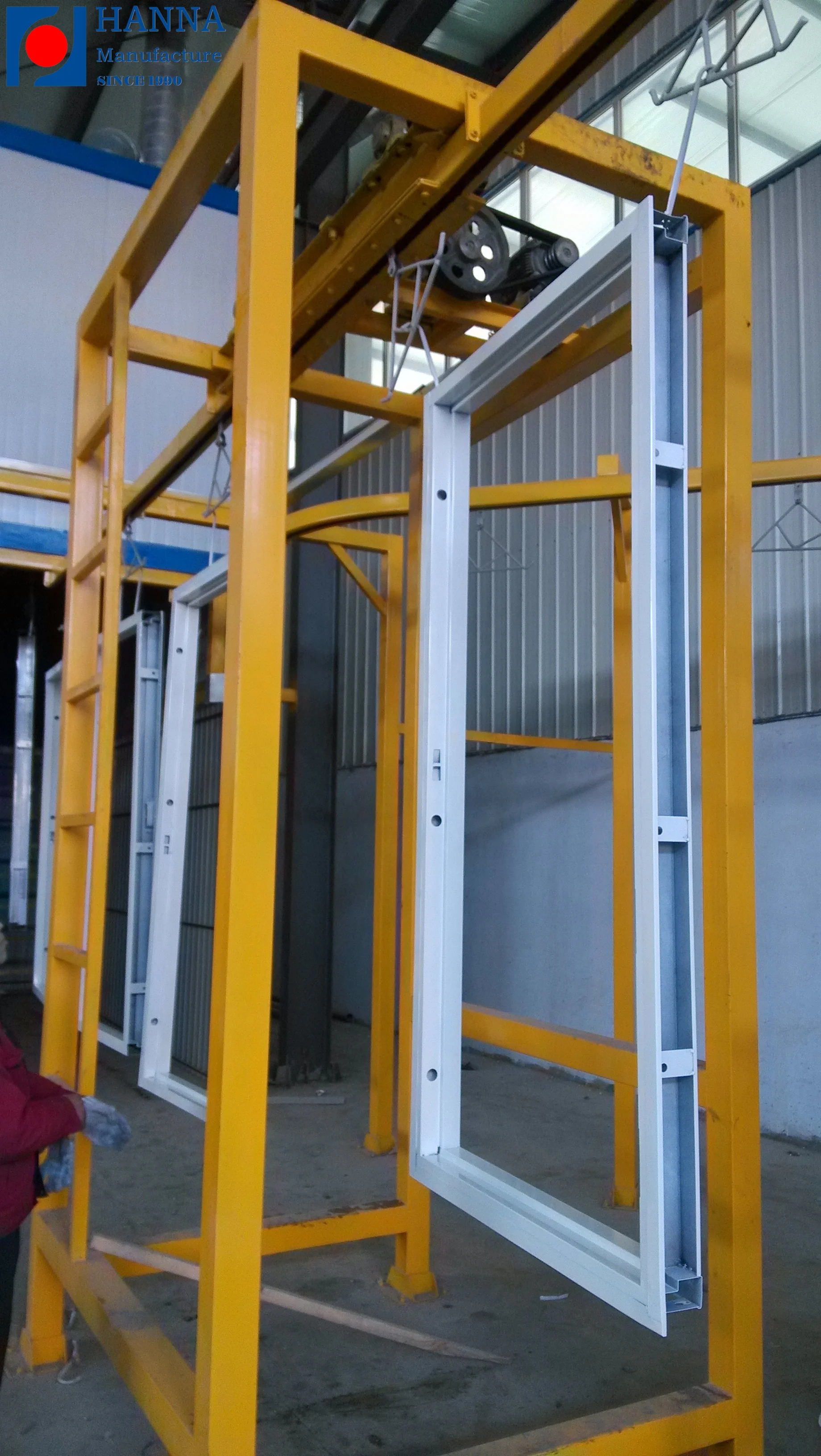 Full Automatic 2022 NEW Electrostatic Spray Painting Powder Coating Line With Dipping Tank Pre-treatment