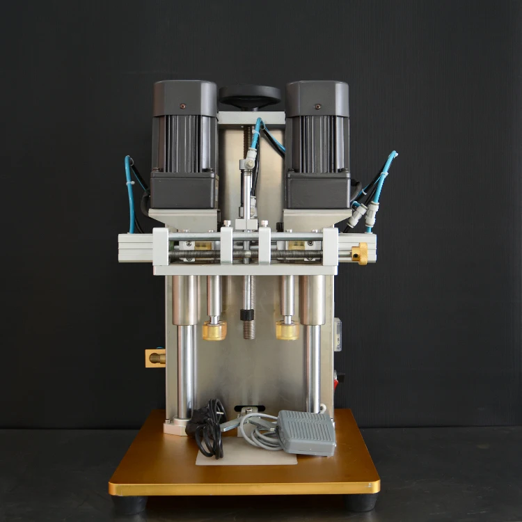 Completely foil inserting wadding equipment flip capping machine machinery