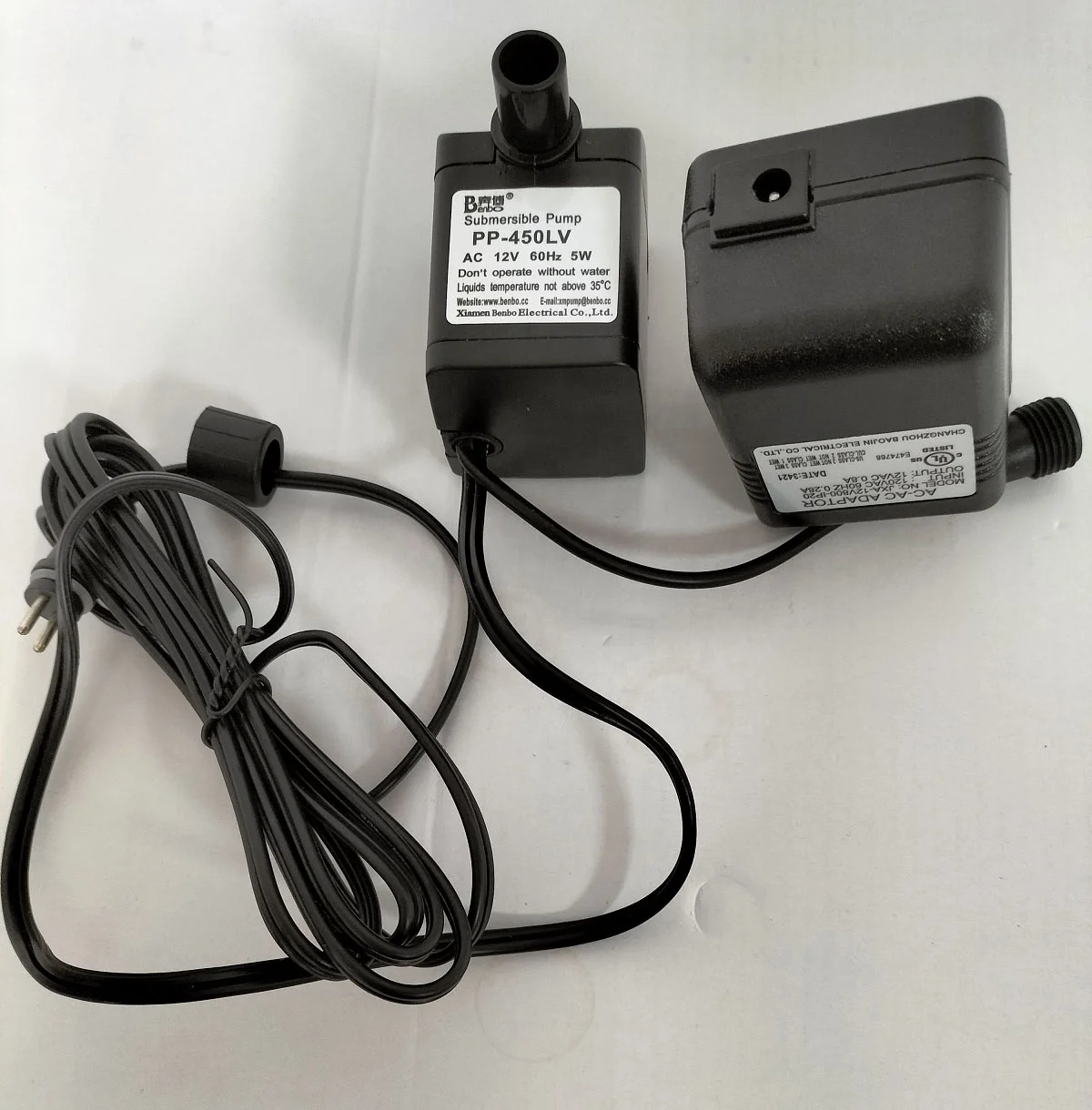 Benbo Low pressure Flow rate 120GPH Water Pump for garden Fountain Pump with LED light