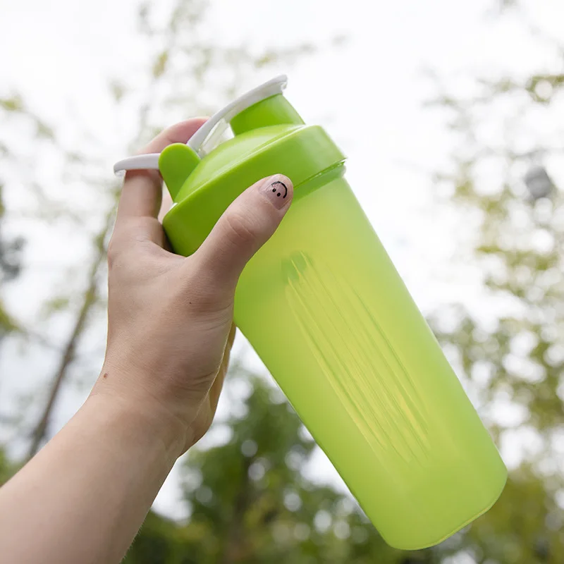 Wholesale Custom Logo 400ml 600ml Protein Shaker Bottles Outdoor Gym Sports Protein Shaker Bottle Protein Shaker Cup