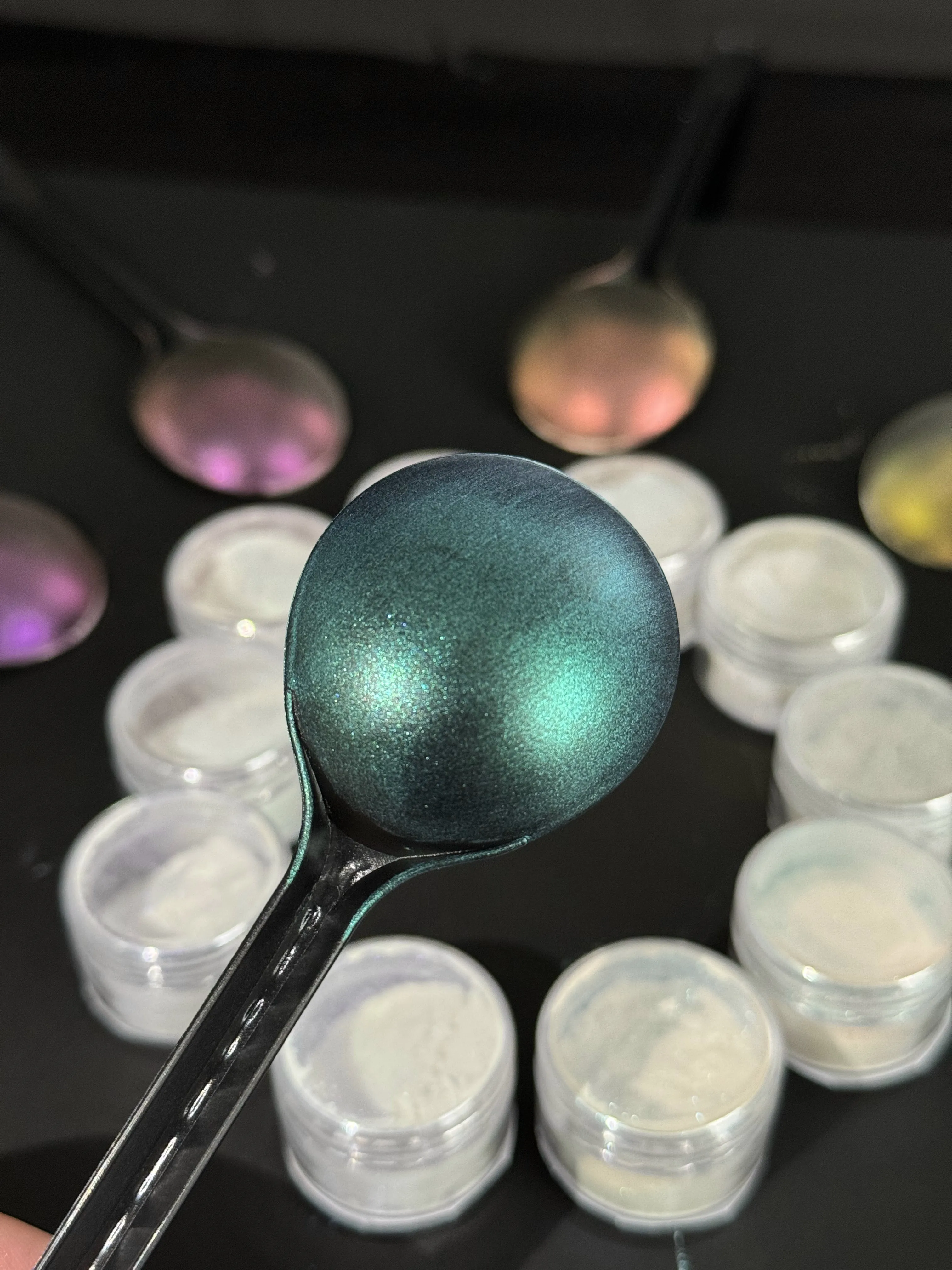 Factory Wholesale OEM Cosmetic Grade Pearl Pigment nail art powder