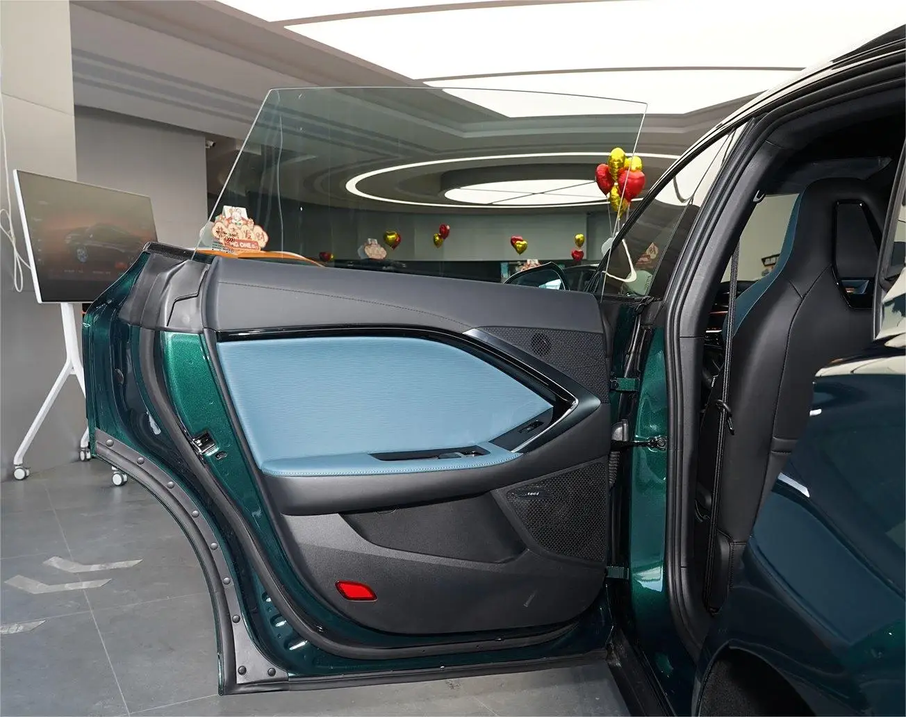 Лидер продаж автомобиль 2024 MG7 2 0 т бензиновый автоматический трофей захватывающий двигатель GLORY EDITION