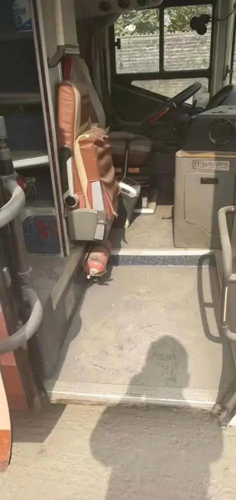  Б/у автобус Yutong 6126 57