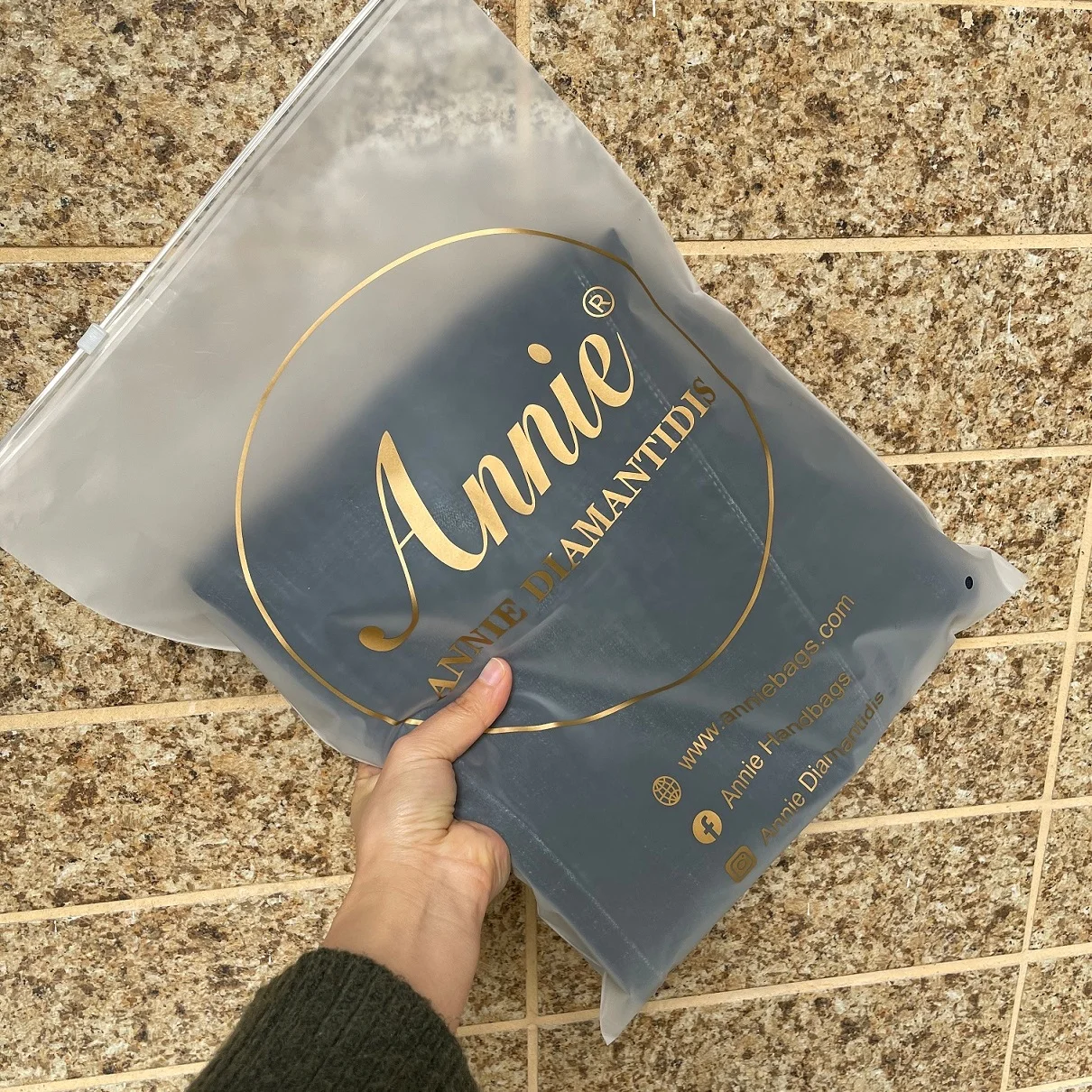 Custom Print Logo  Frosted Zip Seal Ziplock Transparent Plastic Cloth Bags