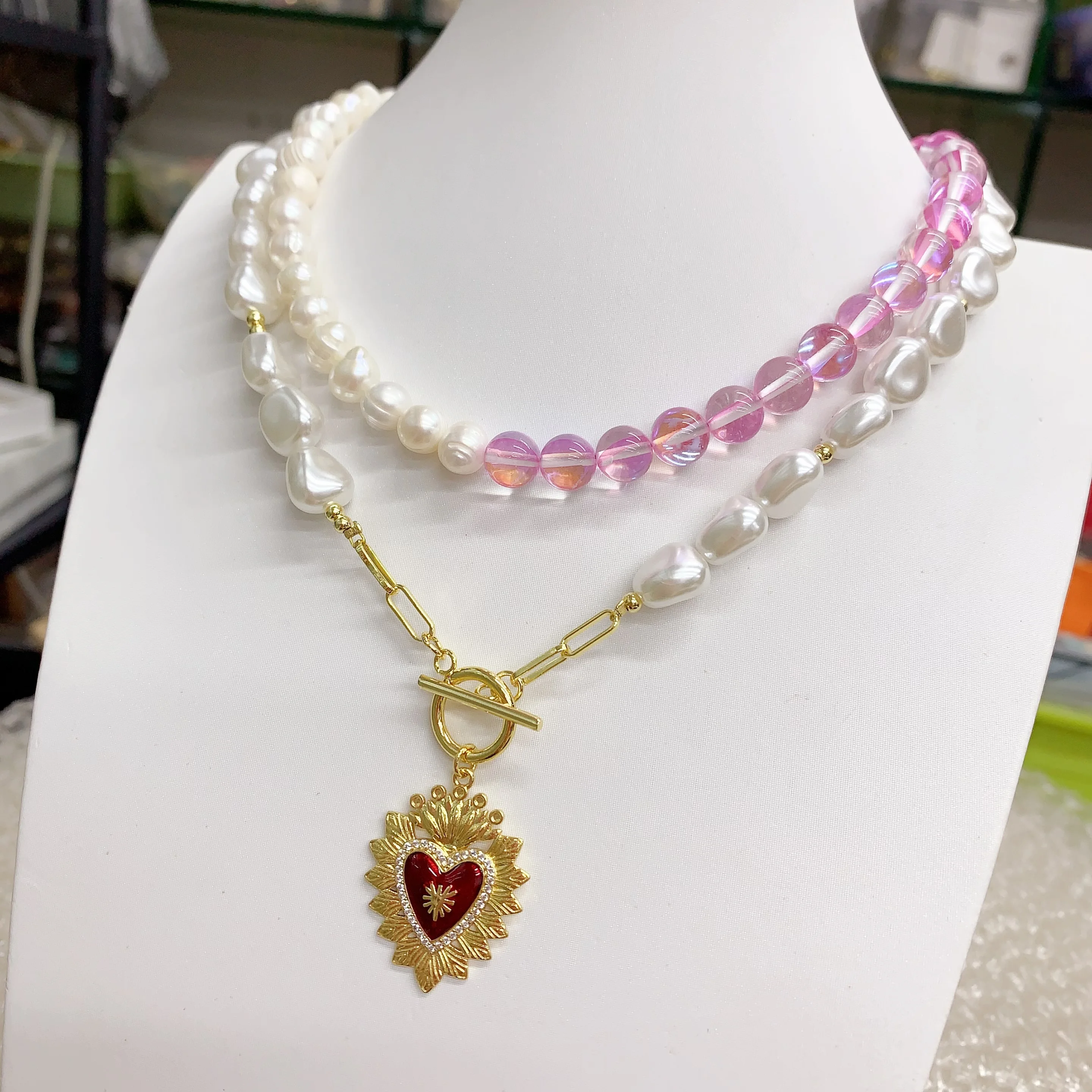 LS-L3298 Beautiful freshwater pearl necklace for women pink beads necklaces red enamel sacred heart necklaces