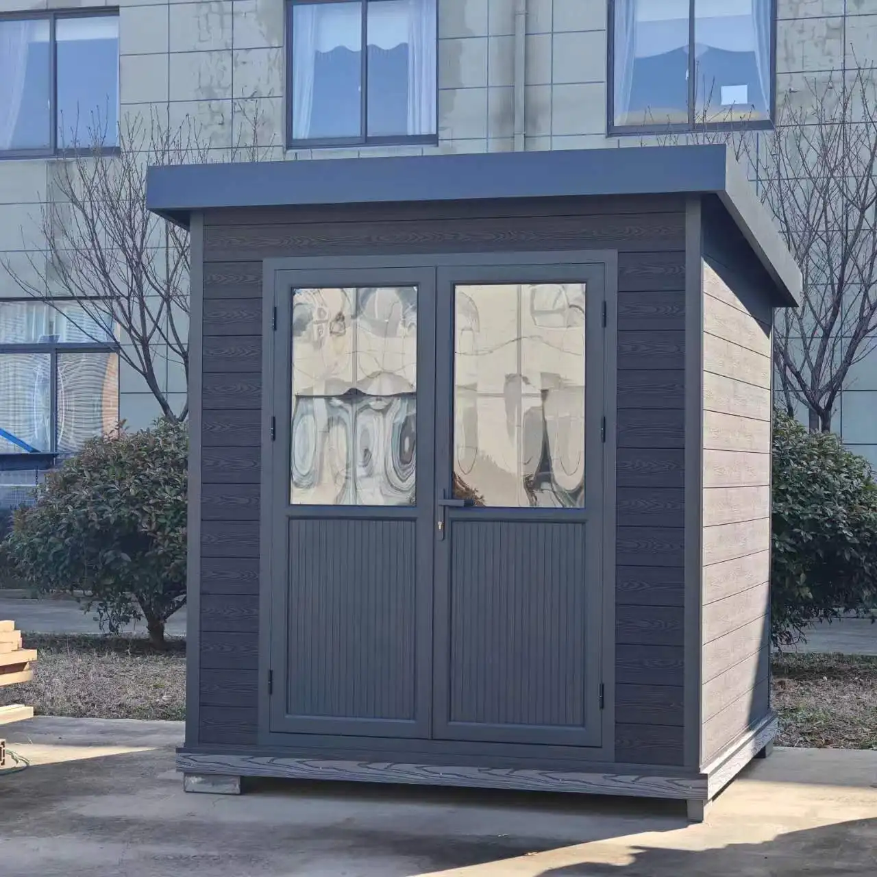 Деревянные пластиковые композитные навесы из ДПК для хранения садовых химикатов обработанных под давлением тип древесины Китай простая установка дома на открытом воздухе