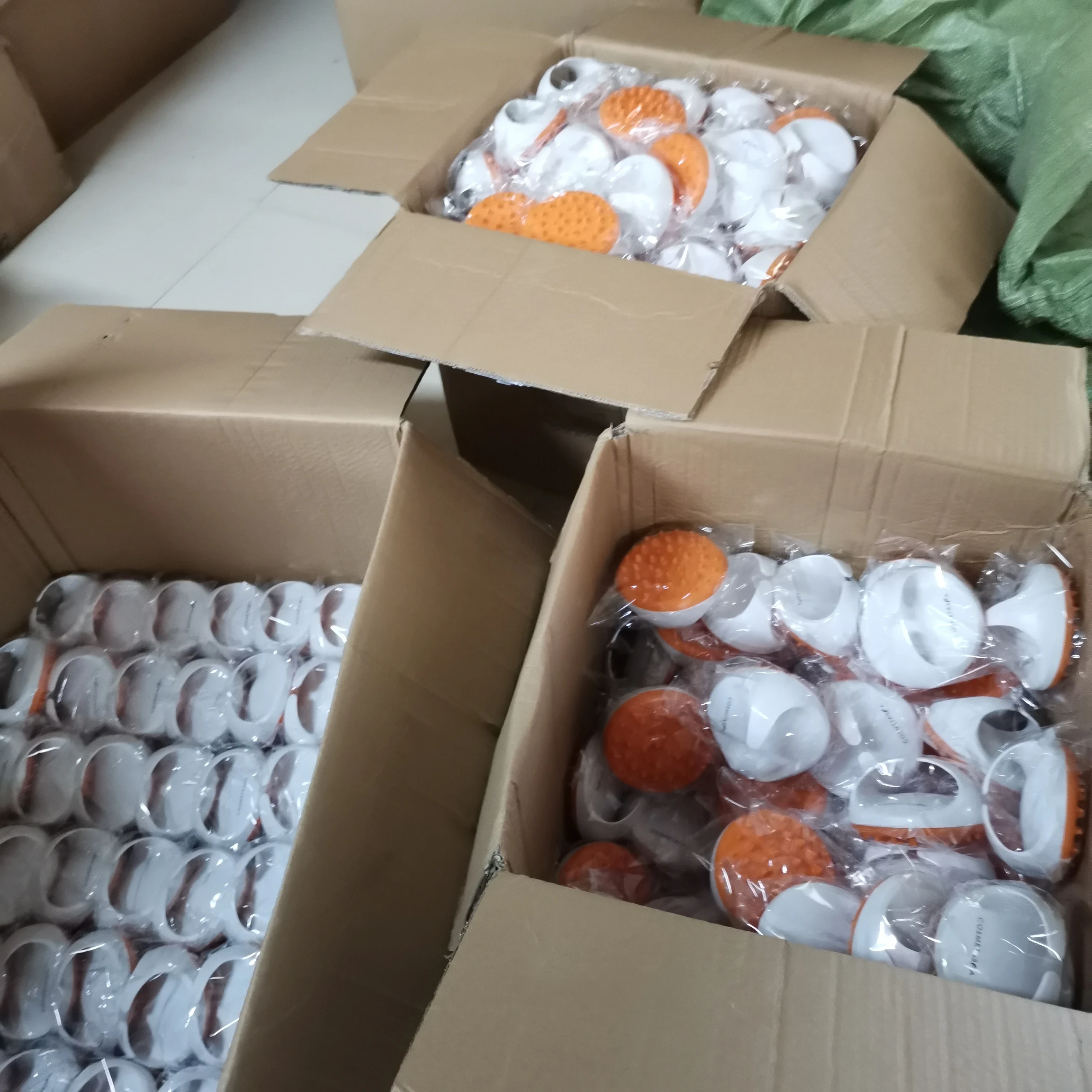 Cellulite Massager Cellulite Remover Skin Exfoliating Brush Meridian Dredge Body Fat Slimming Shower Scrubber