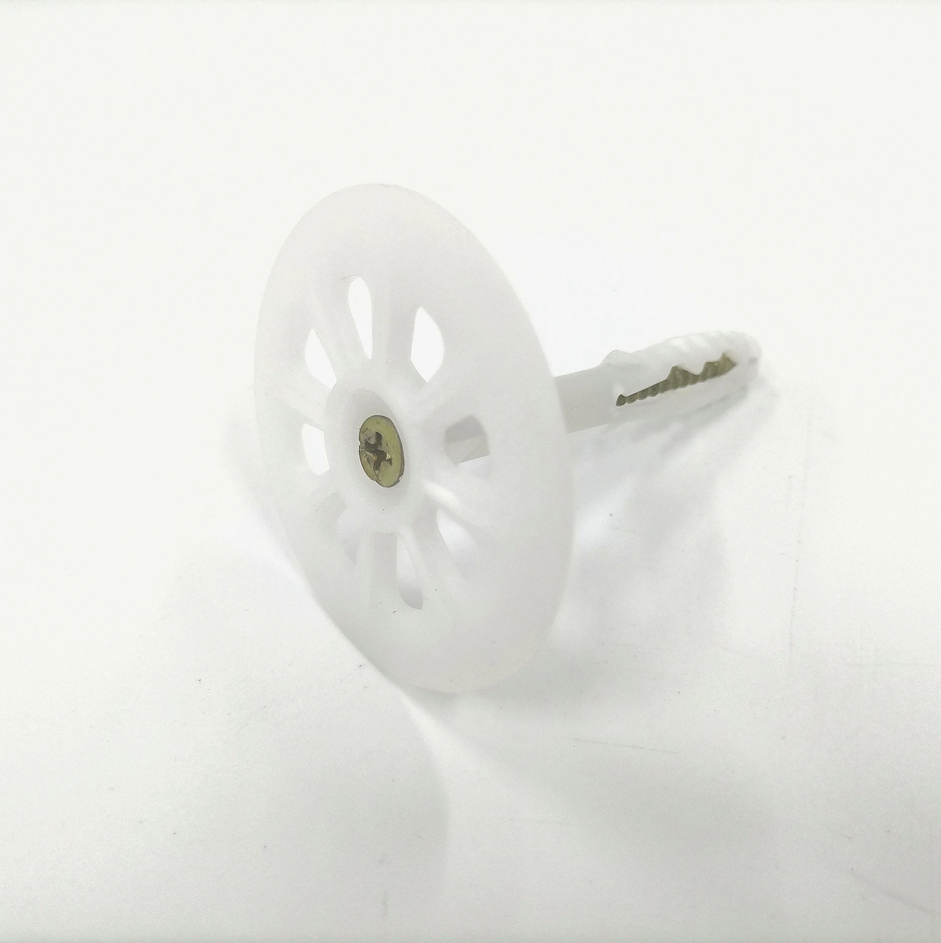 Steel Nail Insulator Plastic Anticorrosion Metal Insulation Nail For Wall