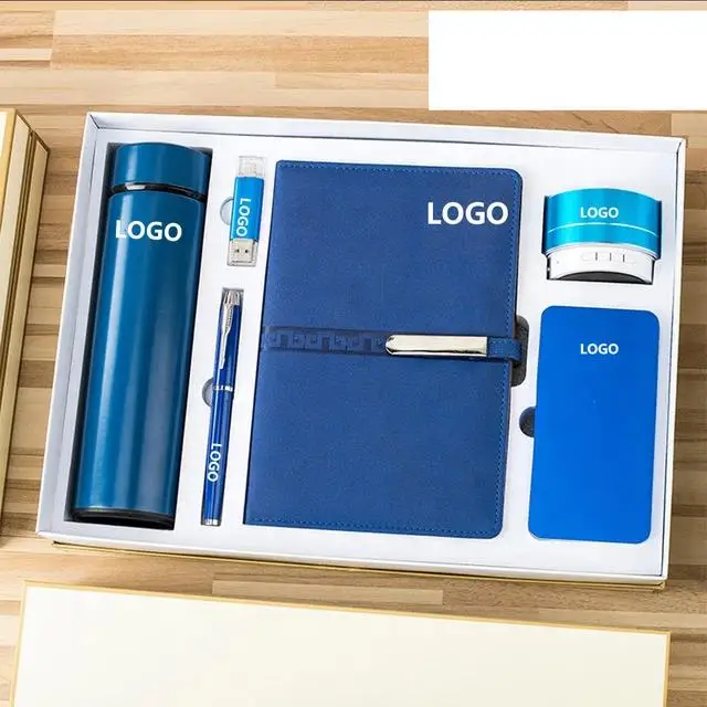 2023 New Year Creative Corporate Promotional Giveaways Gift Set Items Custom Giveaways