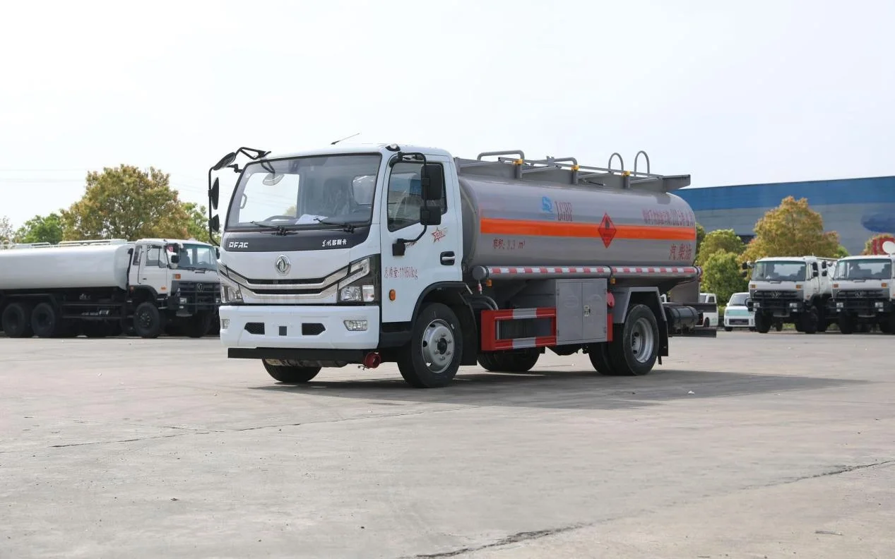 9.9 М3 Dongfeng 4x2 мобильный топливный Автоцистерна для международных перевозок