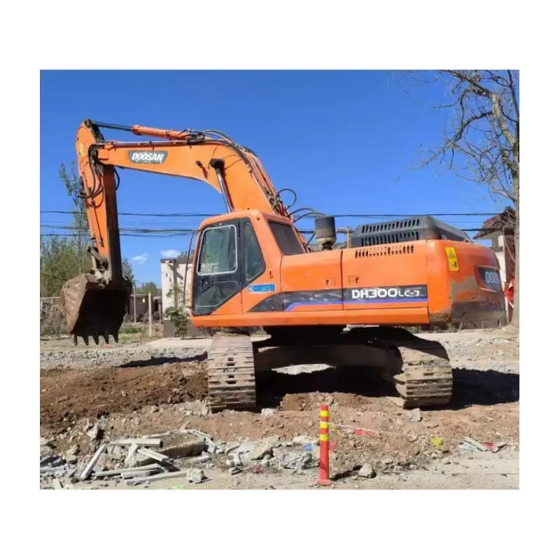 Spot Sales korea Brand Hydraulic Excavator 30 tons Mining Crawler Excavator Machine of DOOSAN DX300LC Used Excavators