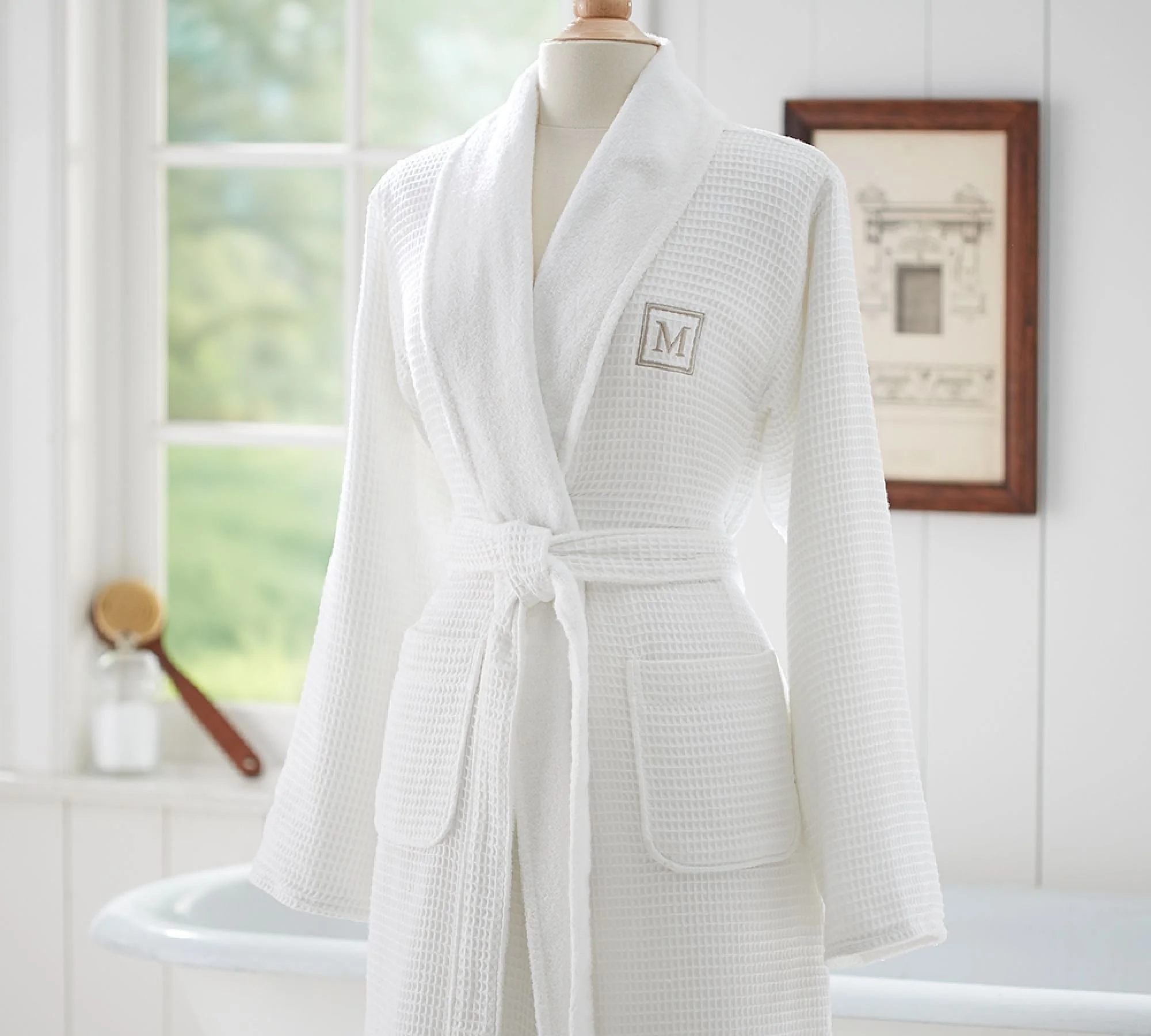 Customized 100% Cotton Double Layer Spa Robe Luxury Hotel White Unisex Waffle Terry Bathrobe Slipper Set