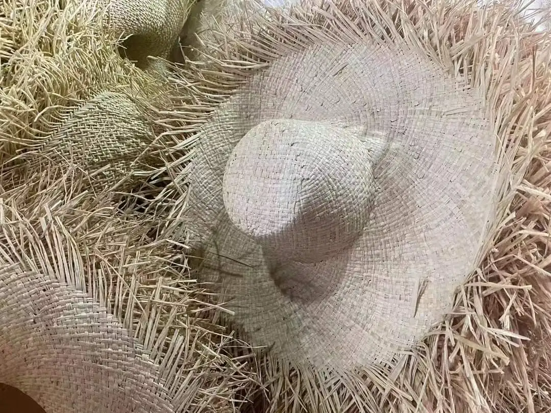 High-end Hand Made Weaving Created Paper Straw Hat body Summer Beach Women Hat