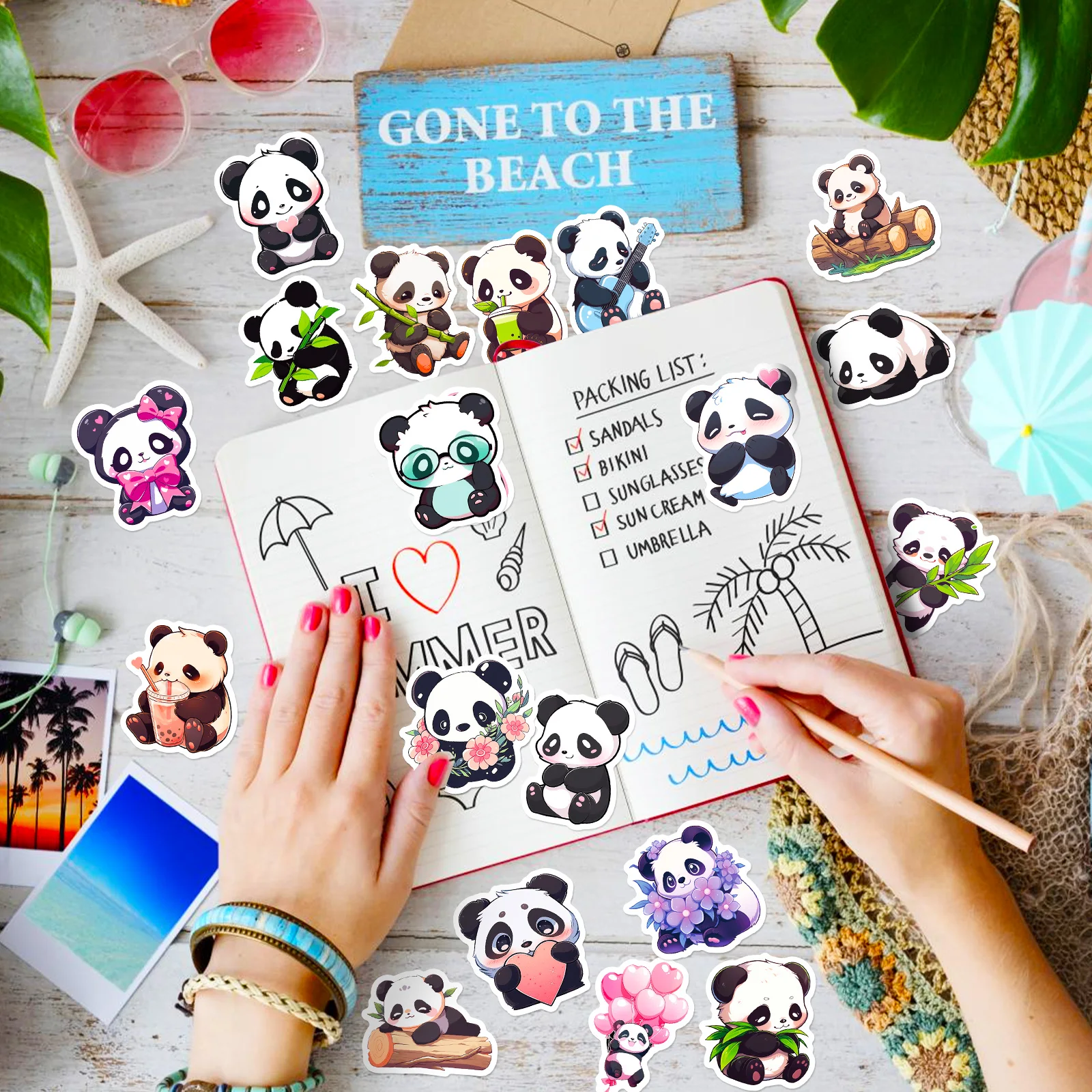 Hot-selling 50pcs different colored and cute cartoon panda stickers for decorating notebooks and rewarding boys and girls