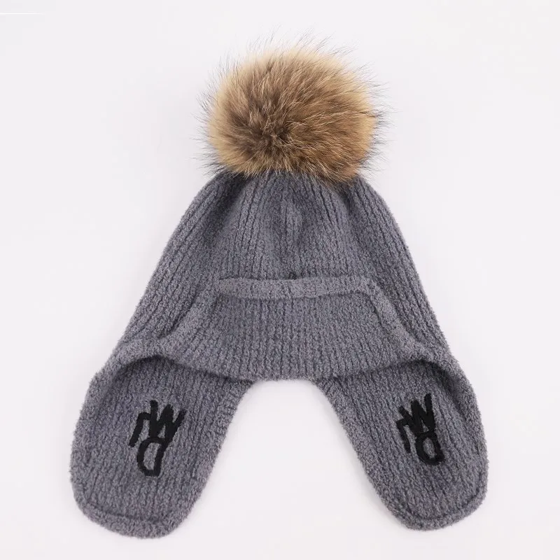 2022 New High Quality Custom Warm Beanie Hat With Pompom