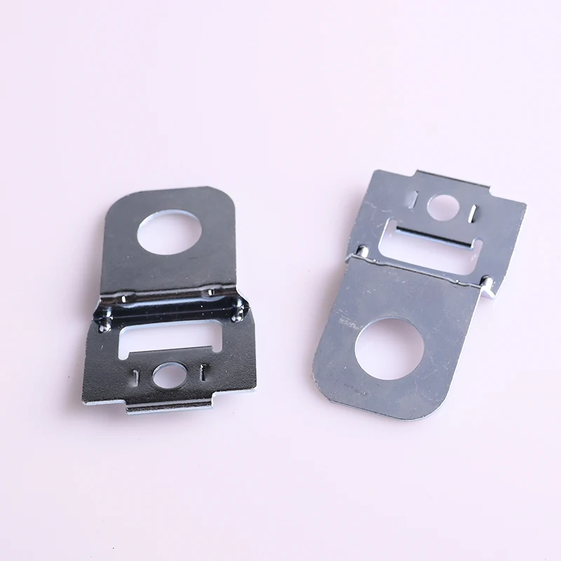 XF 1027-009-1200  Automotive Connector Accessories DEUTSCH DT Mounting Clip/Stainless Steel in stock