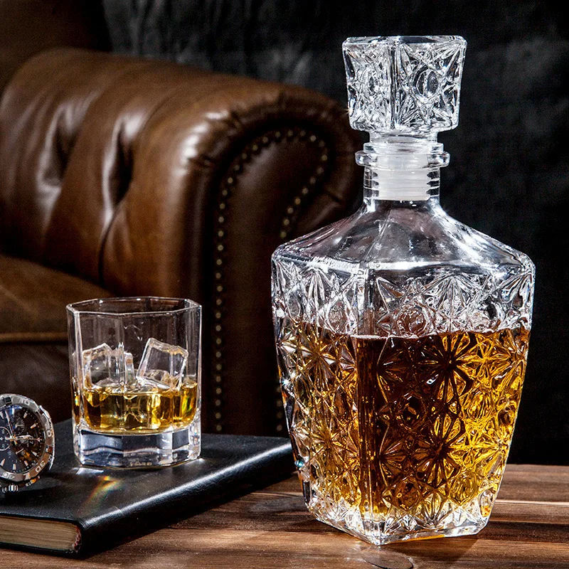 1000ml Cut Creative Vase Shape Clear Glass Drinking Decanter Spirit Bottle Pot Carafe With Cap/Lids For Whisky Alcohol Wine