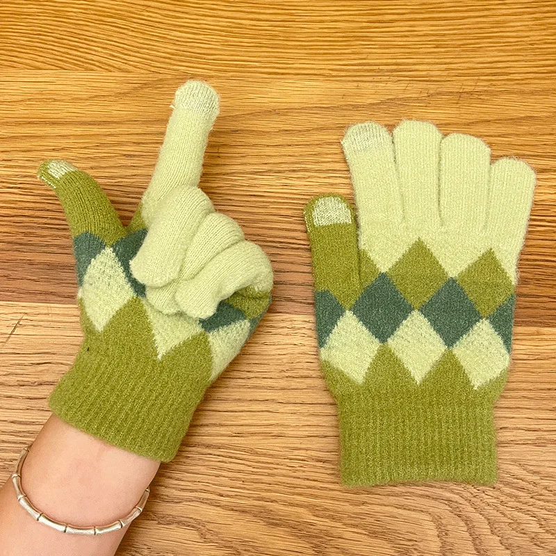2025 Winter Hand Warmer Green Blue Purple Grey Red Pink Khaki Argyle Diamond Knit Thick Fluffy Warm Mittens Touch Screen Gloves