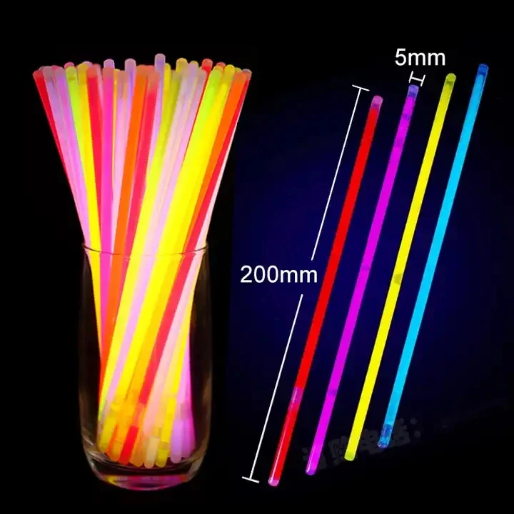 Custom wholesale 100pcs glow bulk bracelets stick light stick concert colorful flash bracelet glow stick  in the dark
