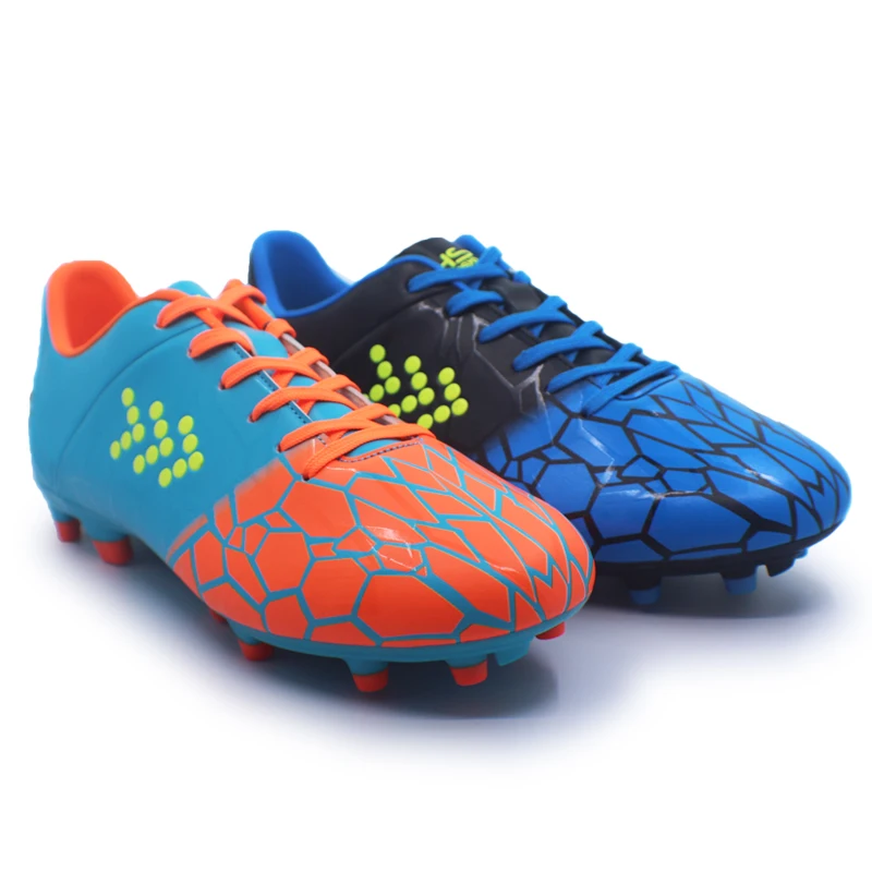 2022 New Outdoor Training Sneakers Soccer Shoe Long Spikes Sport Boots Men Professional Football Shoes