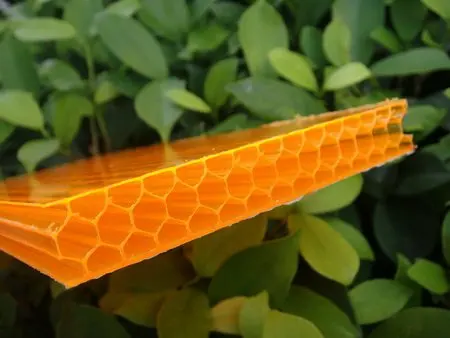 
2019 hot sale 14mm/16mm/18mm polycarbonate/plastic honeycomb sheet for greenhouse building 