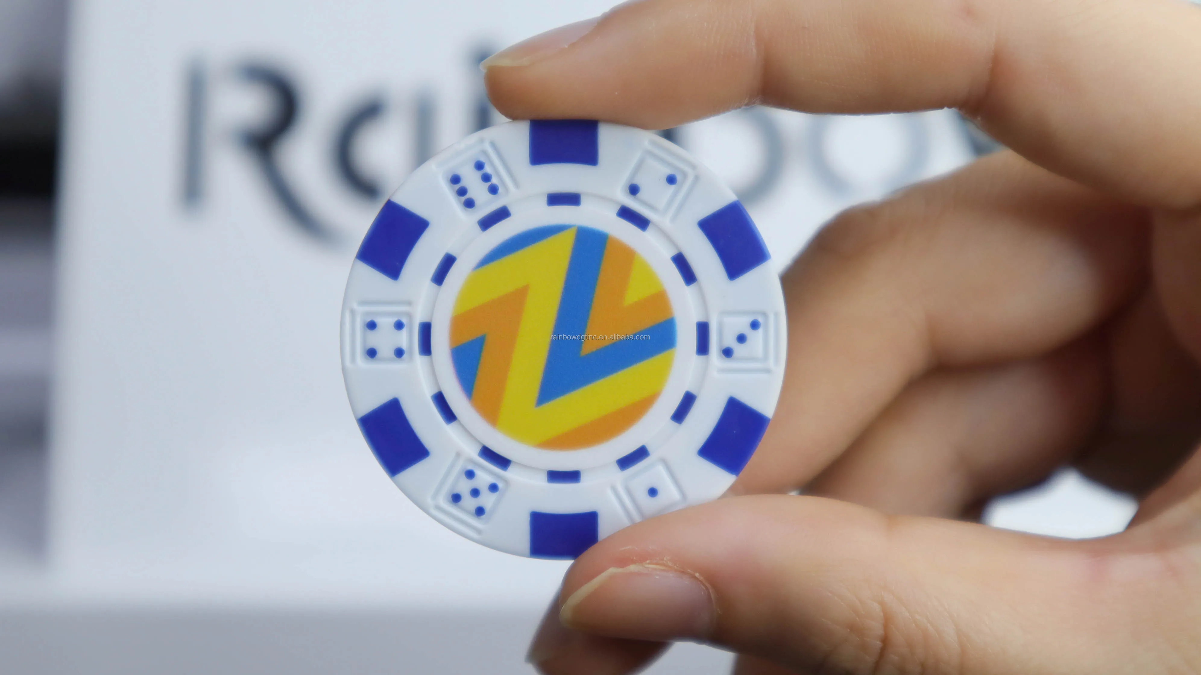 uv printer a3 tx800 Auto Flatbed & Bottle UV Printer Hot sale six color label continue inkjet printer uv