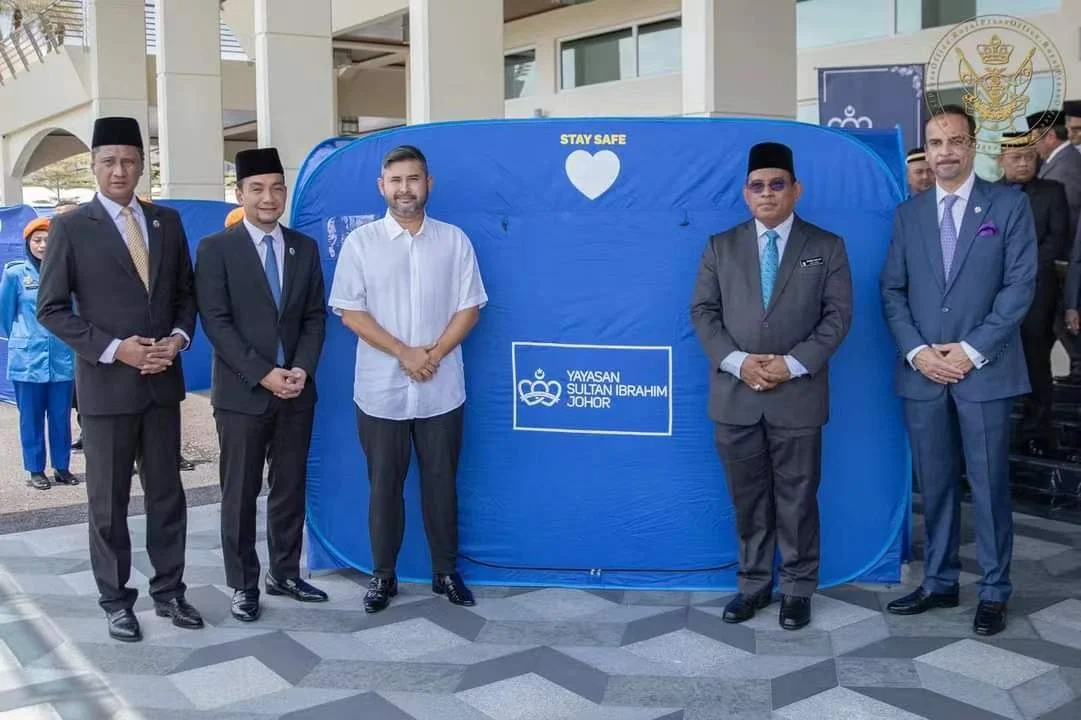 Malaysia Hot Sale Camping Tent Waterproof Big Outdoor Family Disaster Relief Tents With Competitive Price