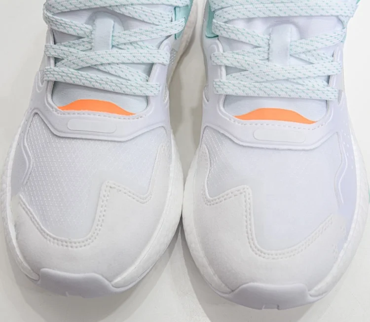 
Factory wholesale mesh breathable cushioning running shoes thick-soled increased slow walking wind casual shoes 