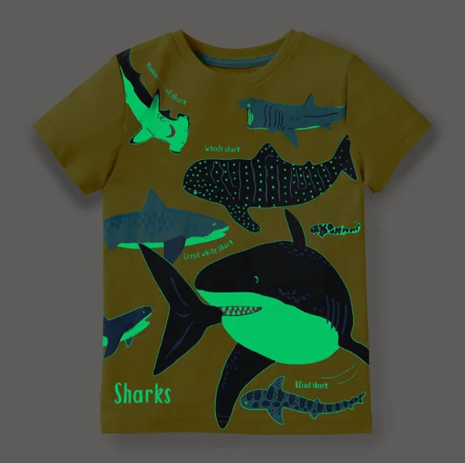 New design wholesale promotional children kids apparel fashion tops dinosaur luminous printing cotton boys t-shirts