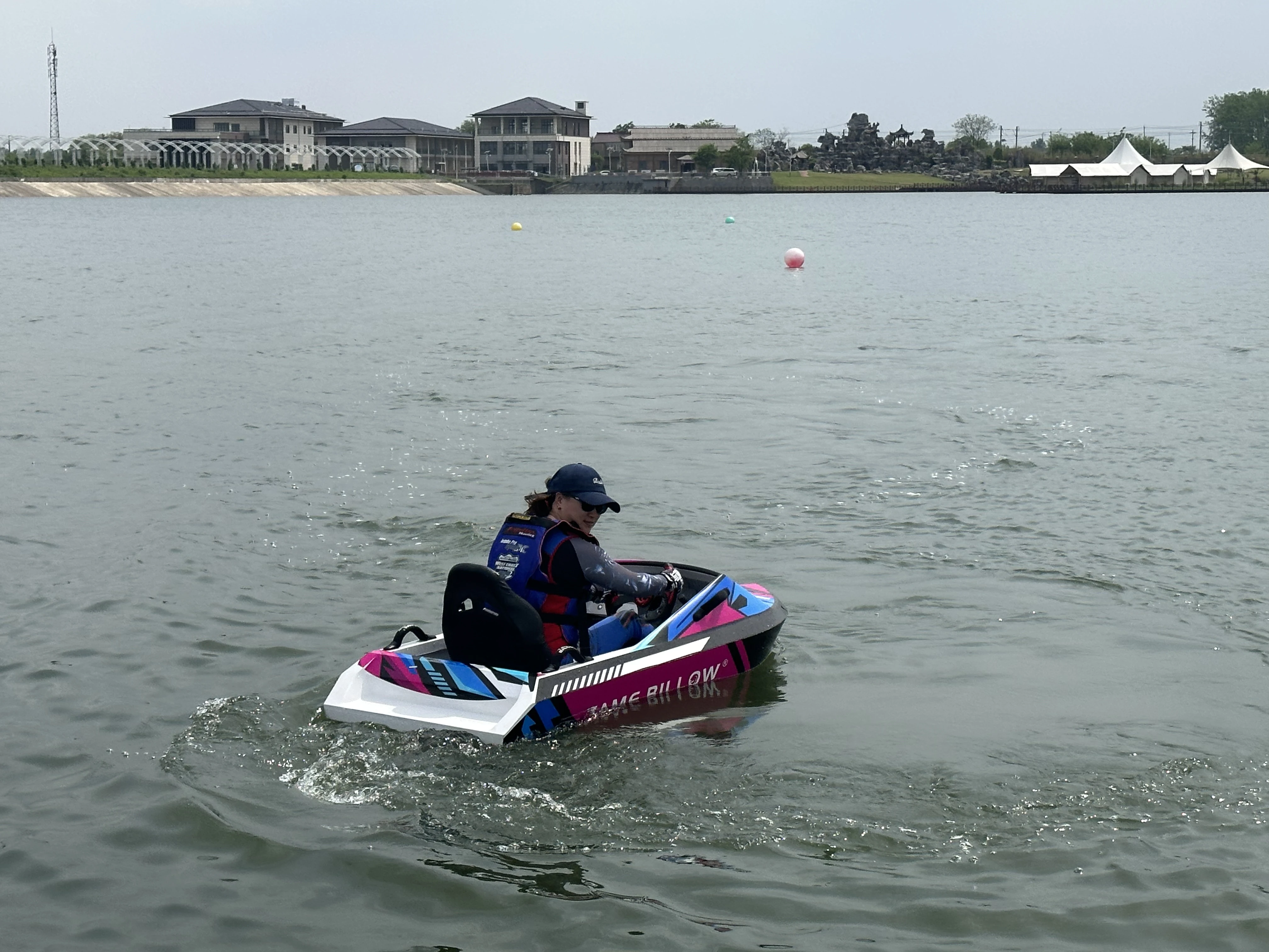 30KW Jet Boat Electric Karting Boat TAME BILLOW Powerful Boat for Rental Business