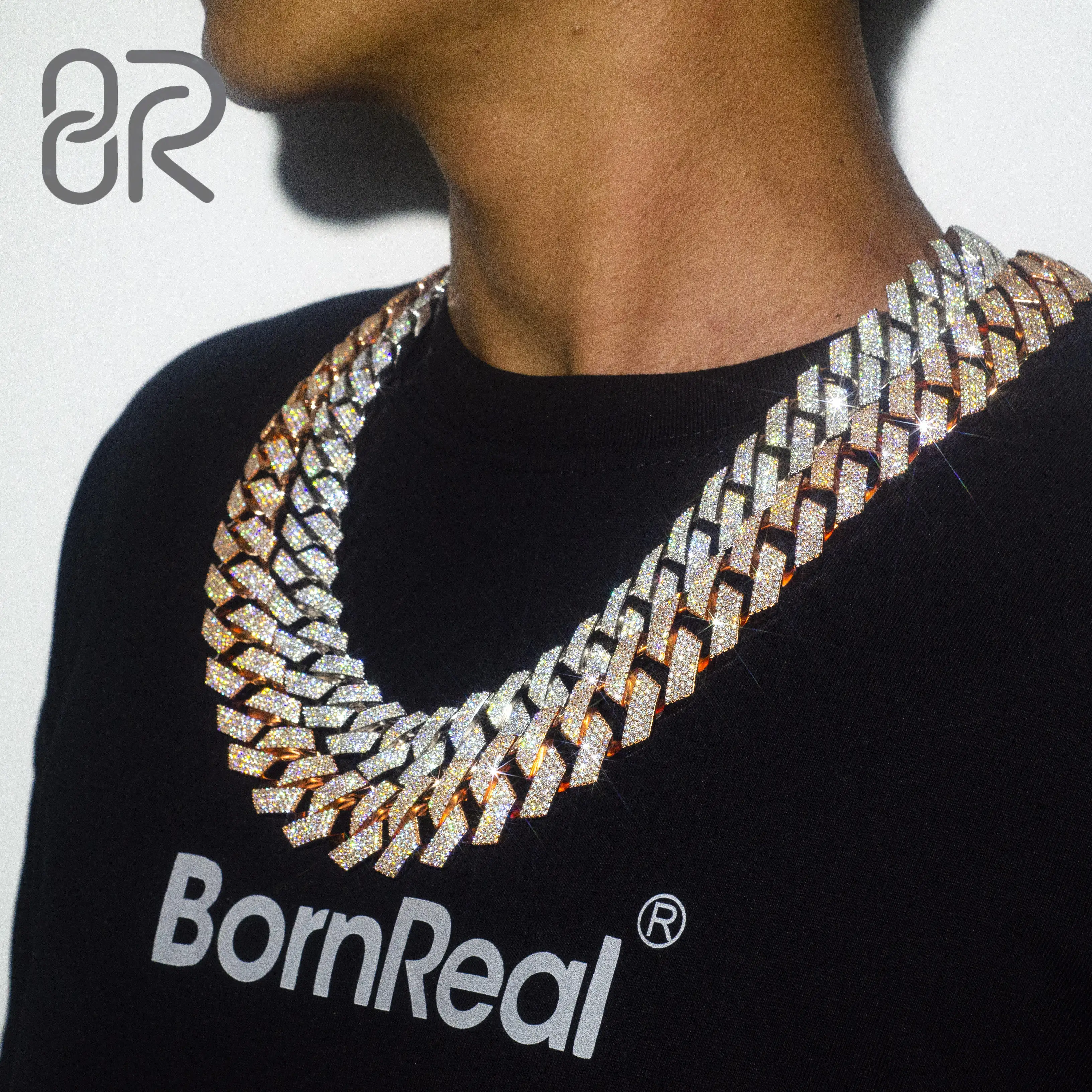 Factory outlet 18mm cuban link moissanite chain with custom pendants 18-inch iced out chain moissanite cuban necklaces