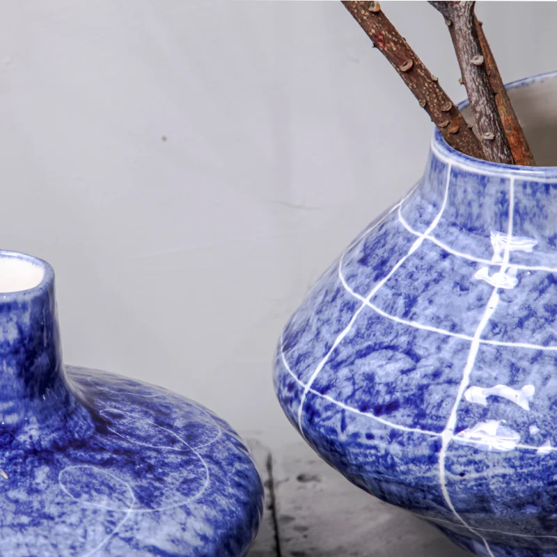 Customized Antique Vintage Handmade Luxury Home Decor Porcelain Blue Ceramic Pottery Flower Vase