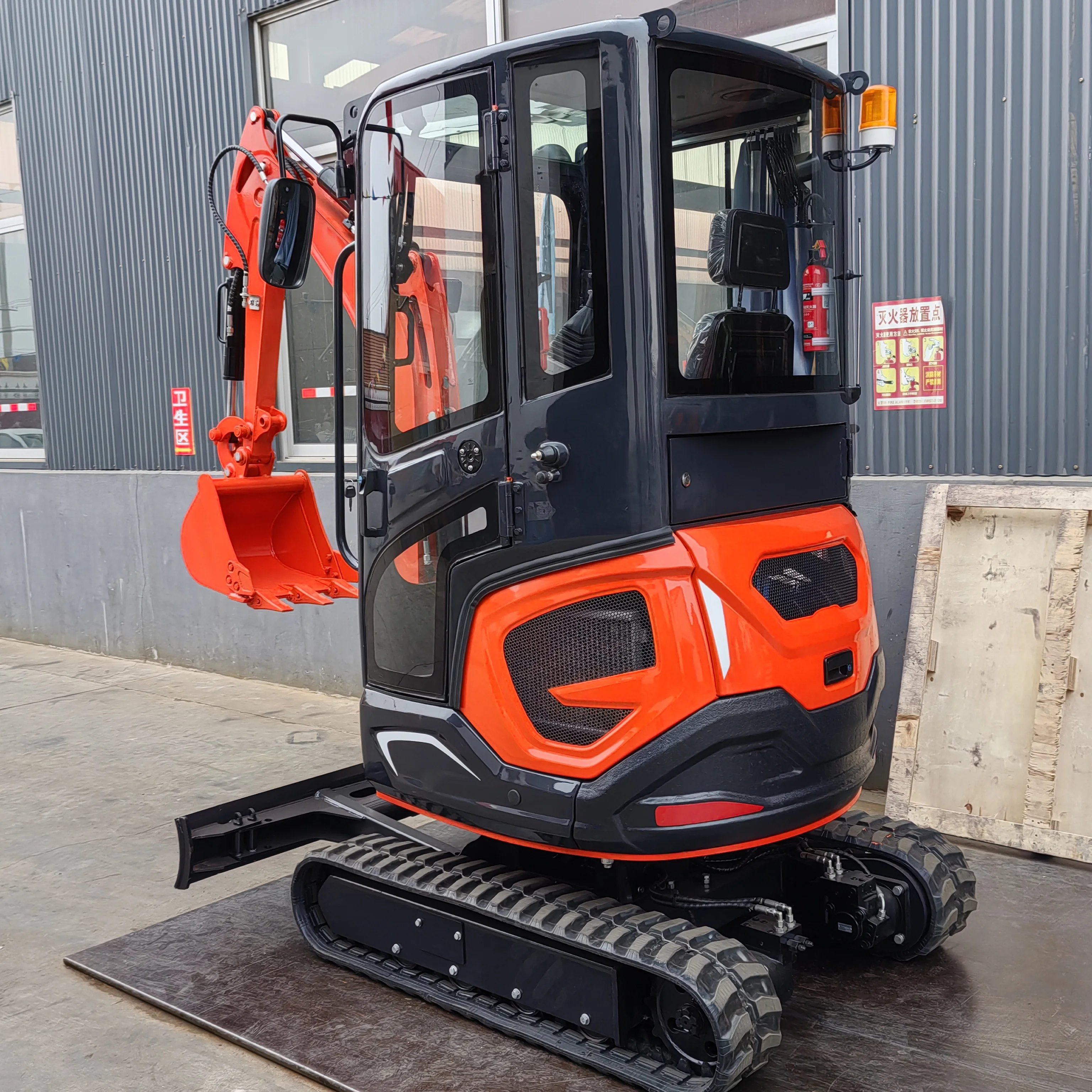 FREE SHIPPING EPA CE 25hp YUNNEI Engine Crawler Mini Hydraulic 2Ton 2.5Ton Excavator For Sale