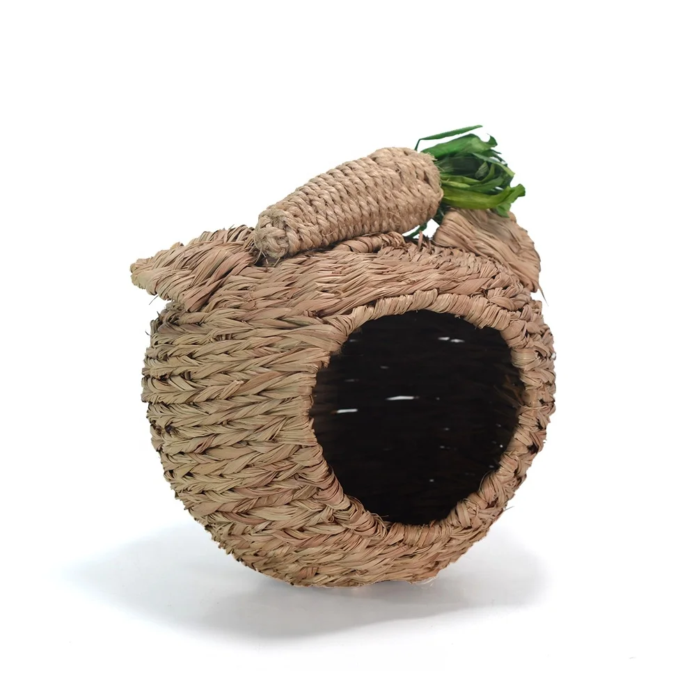 The New Chinchilla Guinea Pig Rabbit House of Chewing Grass Nature Reed Nest Handmade
