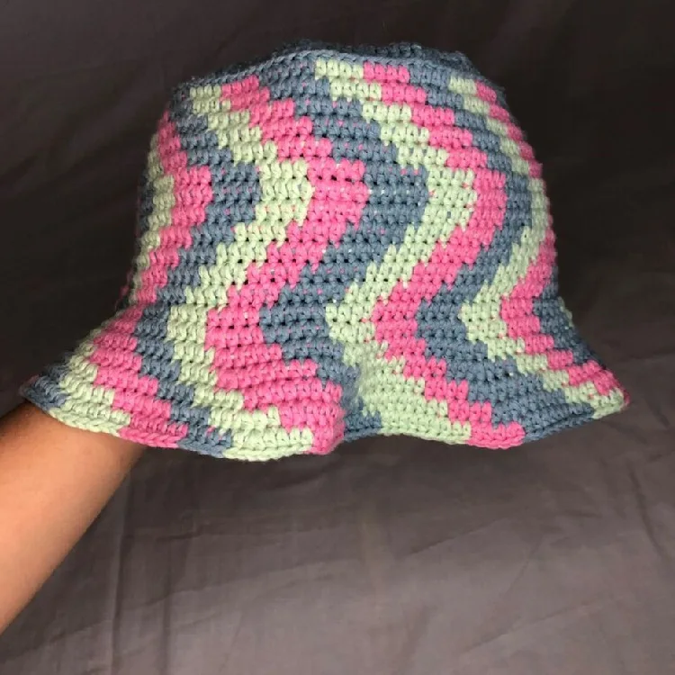 New Striped Rainbow Knitted Woolen Fishing Cap Autumn Winter Retro Ruffled Warm Bucket Hat