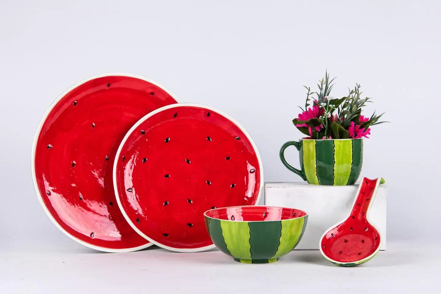 Wholesale Watermelon Dinner Set Simplicity Creative Hand painted Hot Selling Fruit Ceramic Dinner Plate