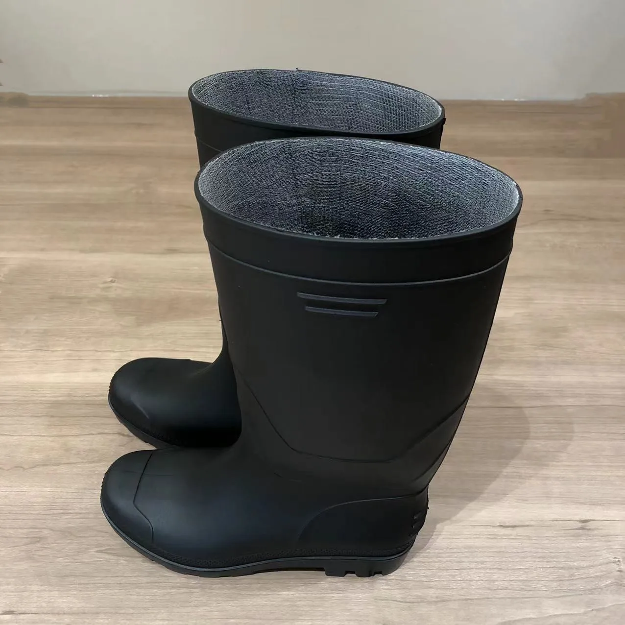 Custom pvc boots plastic work shoes men women anti-slip waterproof steel toe rain boots medical shoes