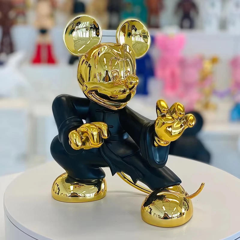 Мики Мультяшные фигурки
