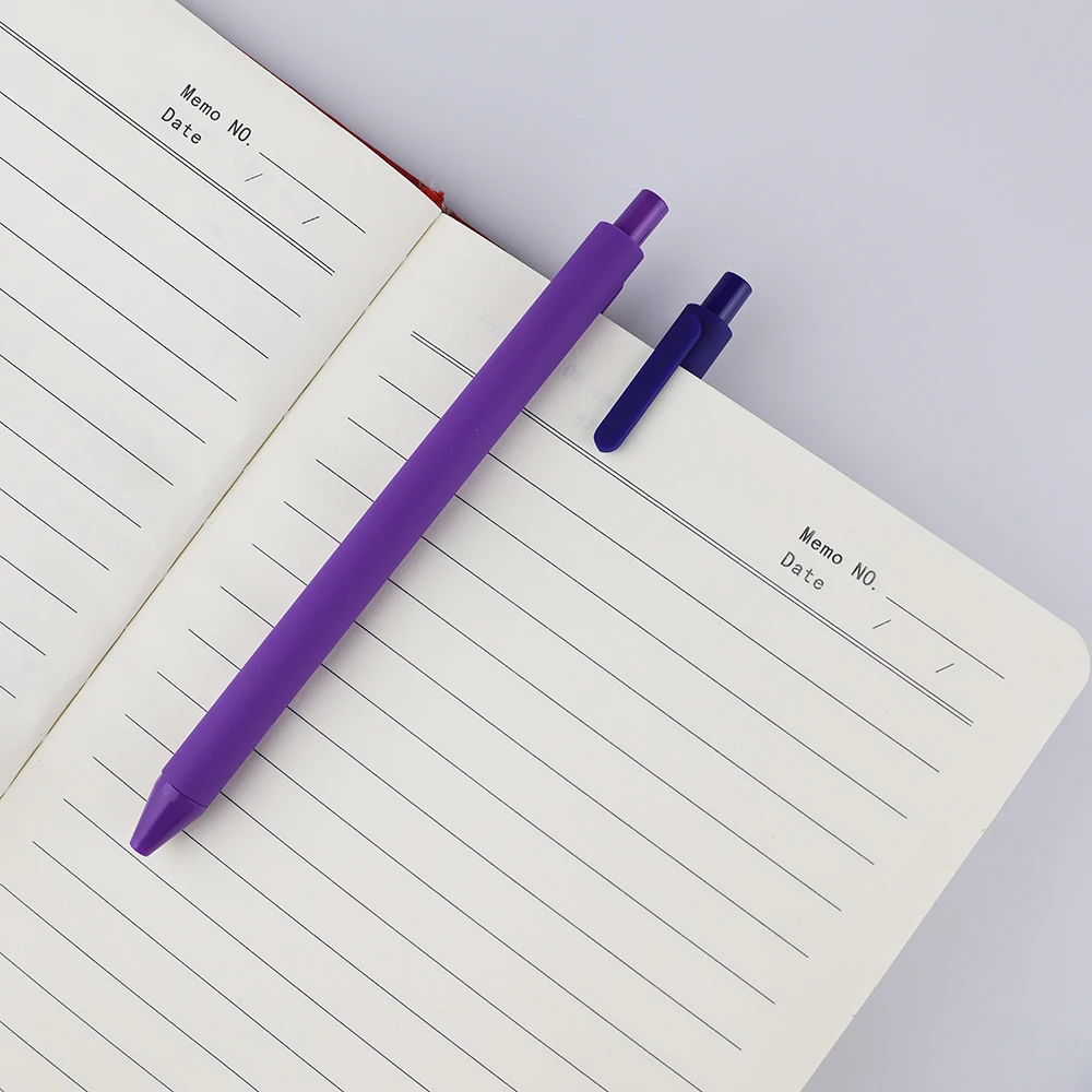 GemFully  Material Escolar New Design Promotional Custom Plastic Ball Pen Light Gel Pen for Student