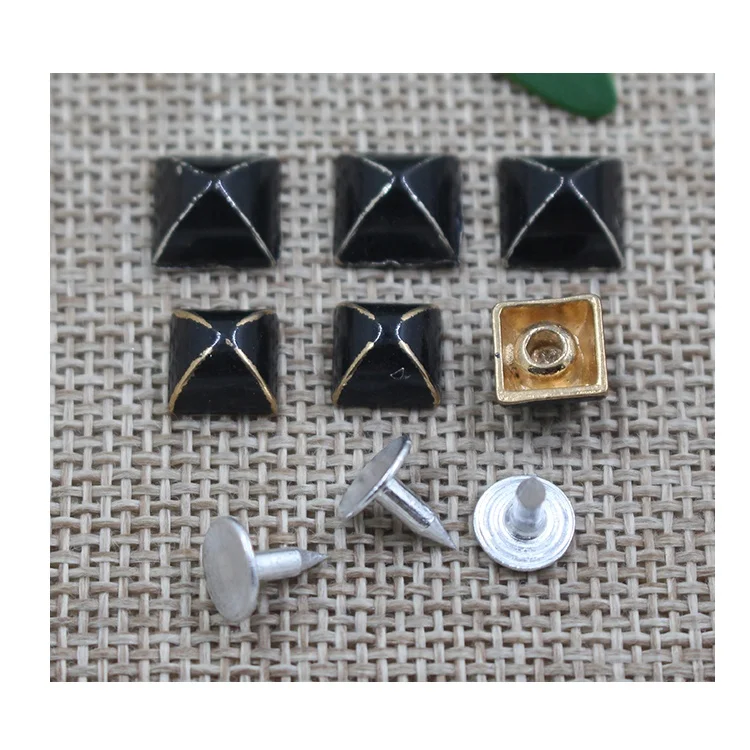 Factory wholesale alloy metal pyramid shape black decorative rivets for shoes