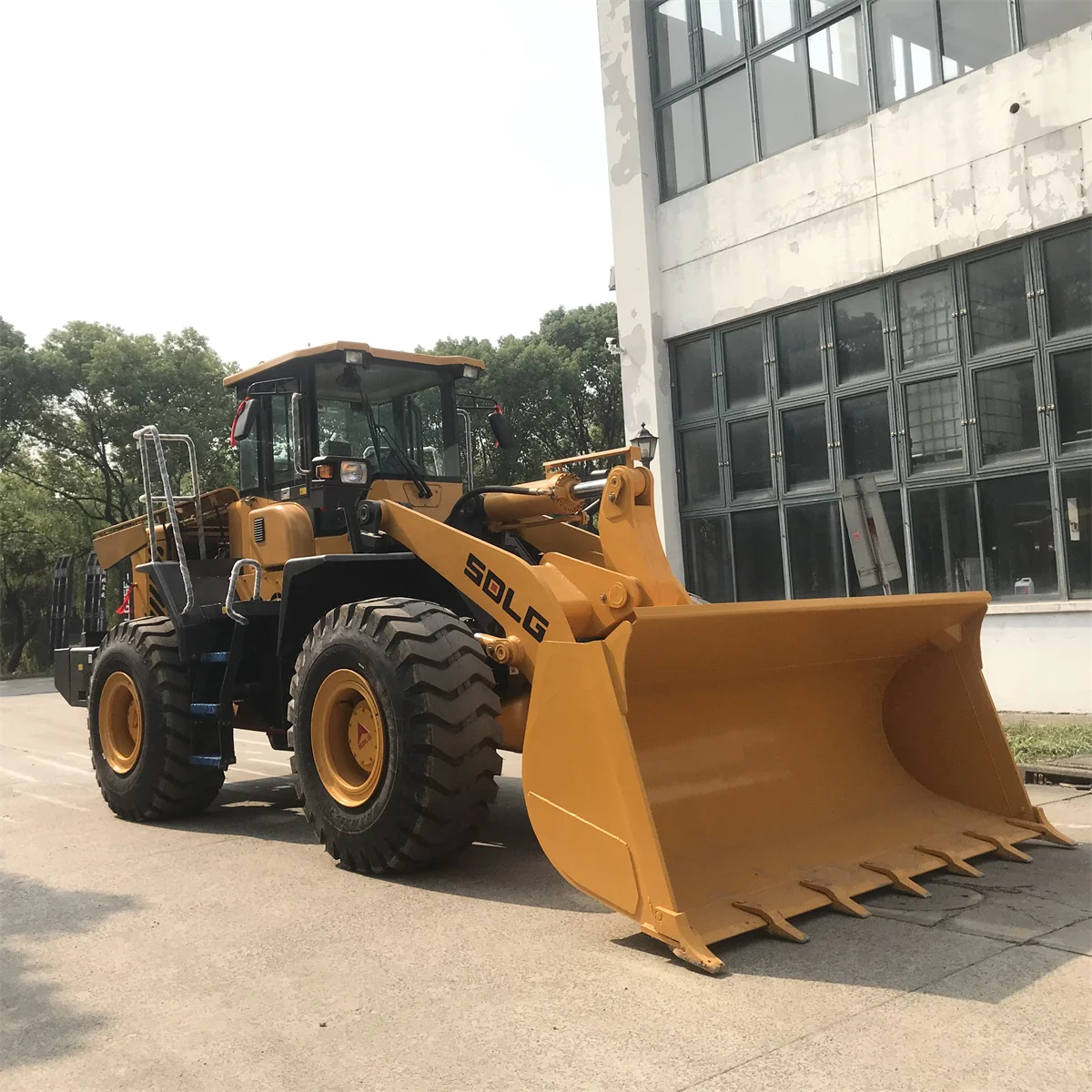 Chinese Lingong SDLG front end loader 5 ton LG956F China brand pay loader SDLG LG836 LG956F LG958F cheap loader
