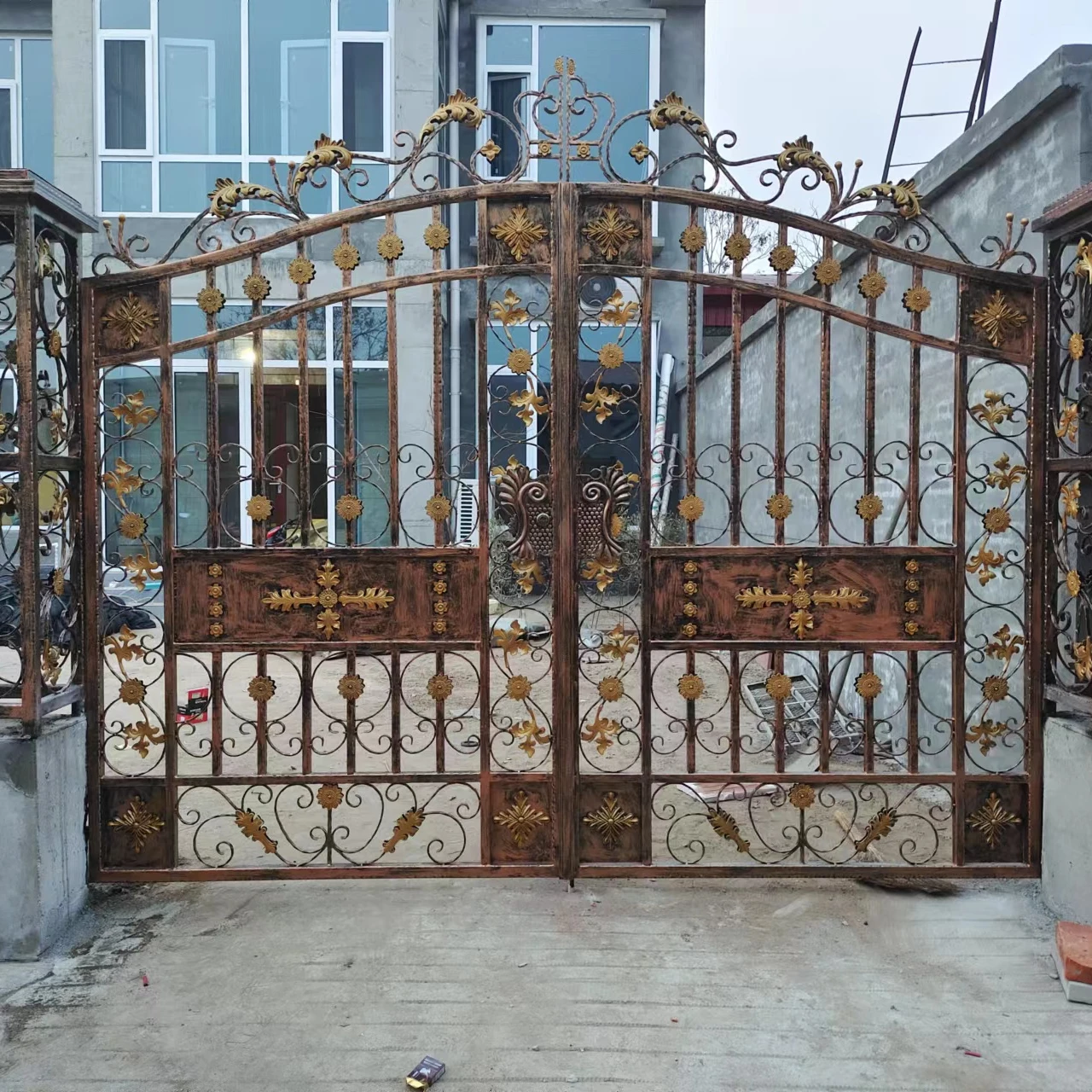 Durable best sell design of main gate wrought iron gate